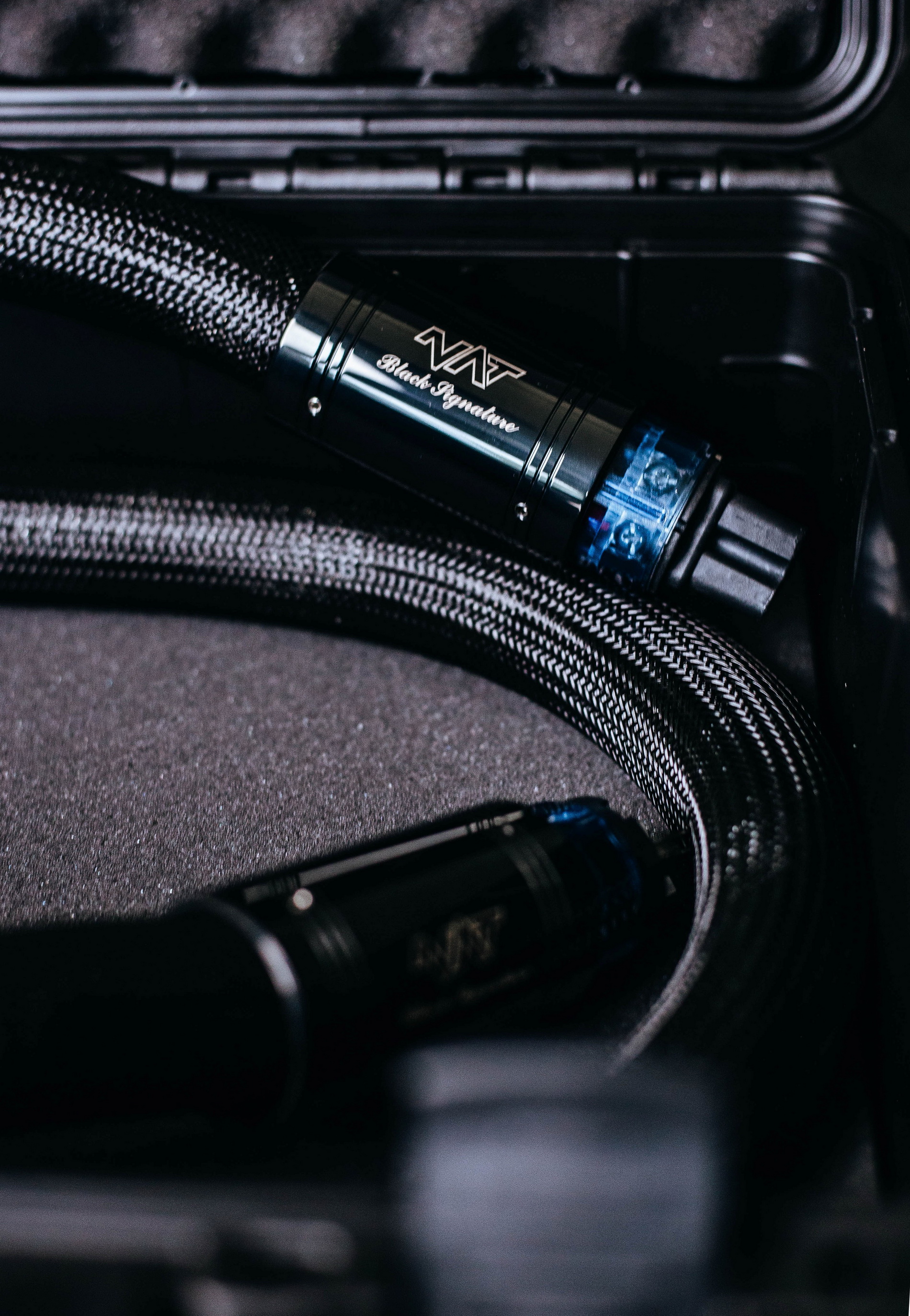 AC Coupler Black Signature 8′