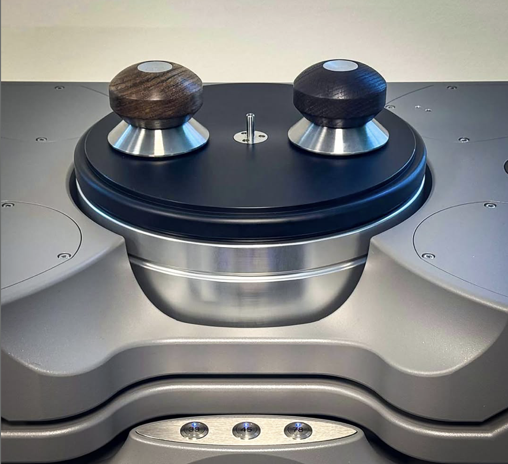 TITAN D.A.R.C. 888 Record Clamp — Two TITAN D.A.R.C. 888 finishes